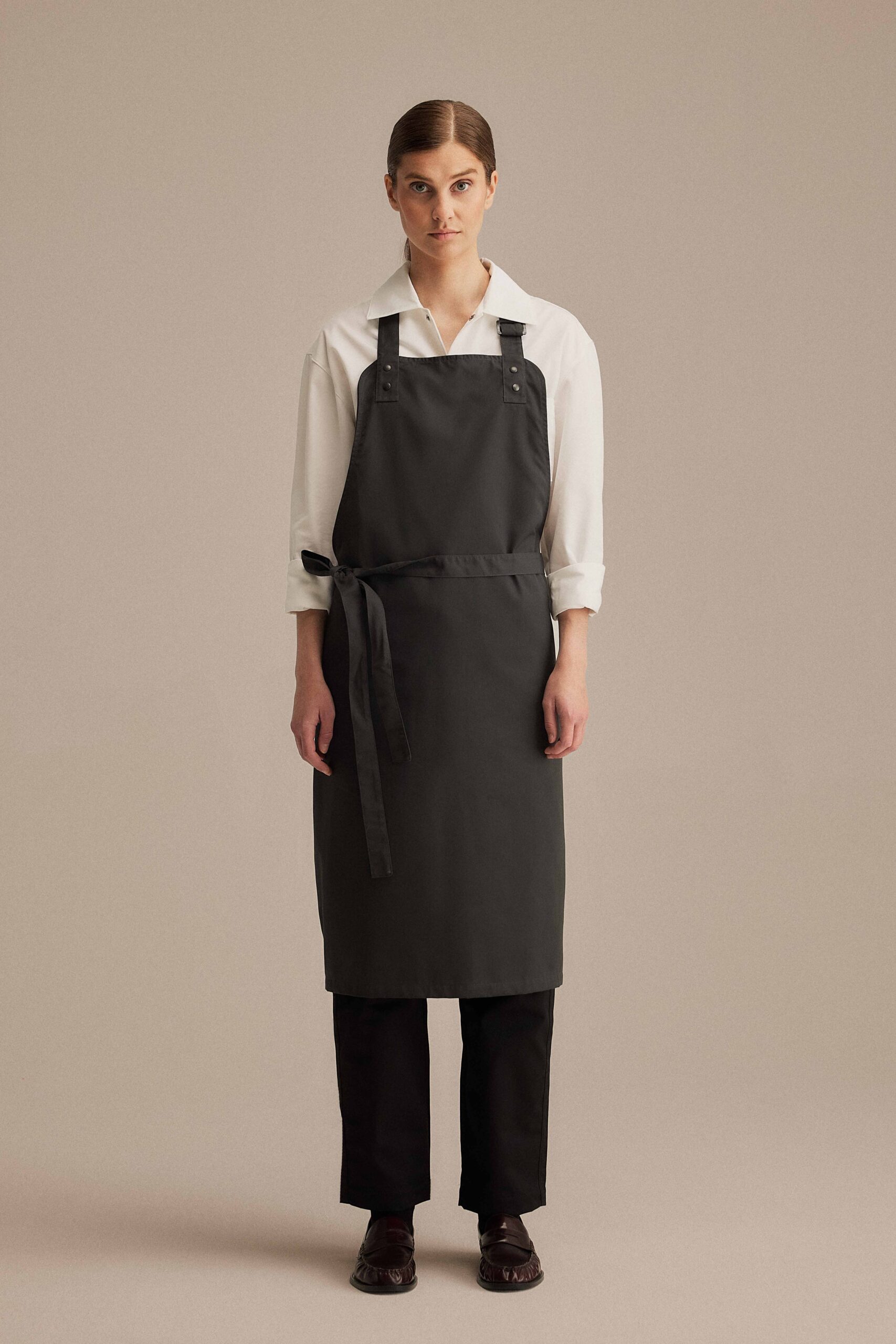 CHEFS APRON - CHARCOAL